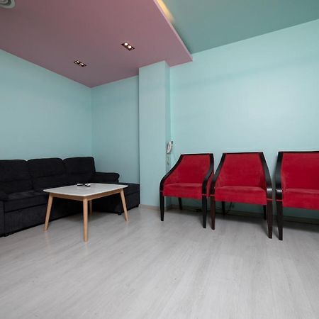 Hotel Gloria Prishtinë Luaran gambar