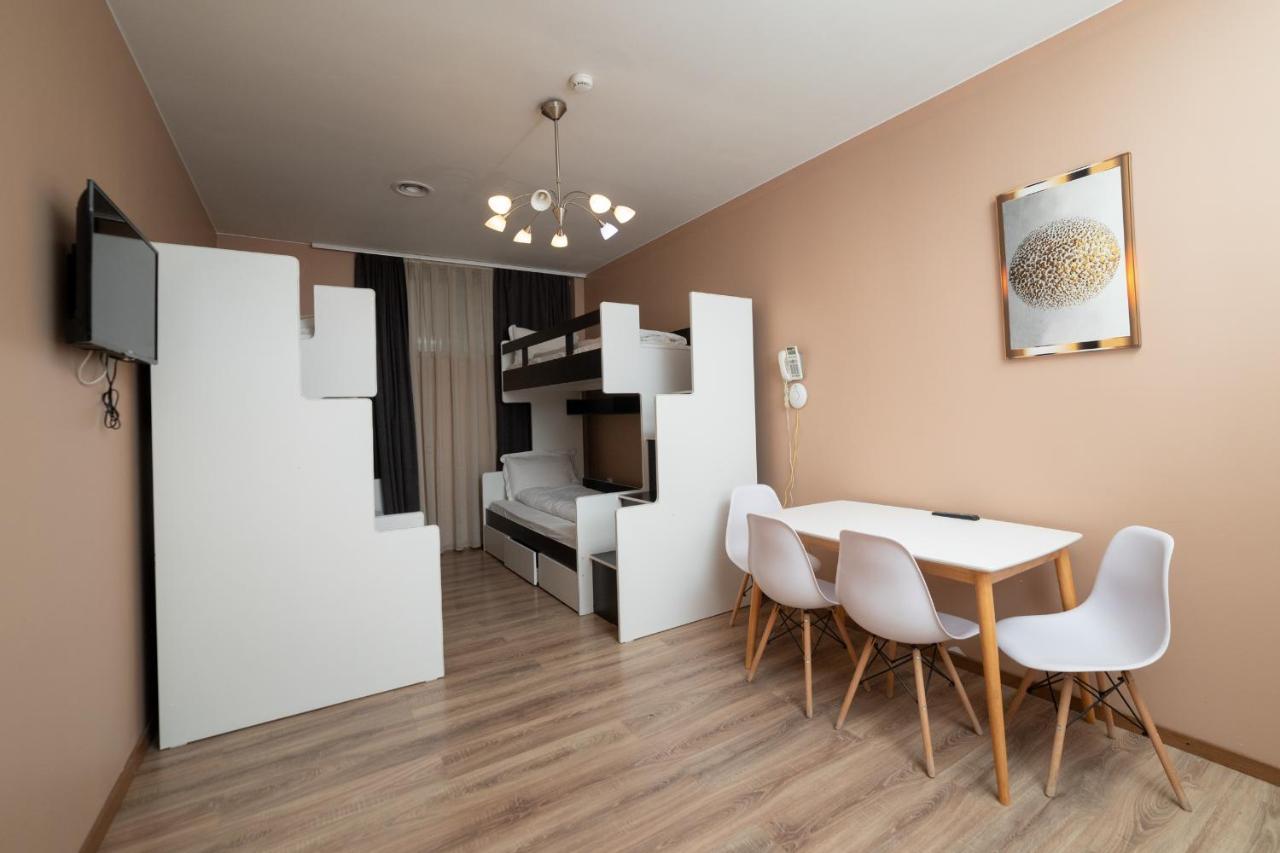 Hotel Gloria Prishtinë Luaran gambar