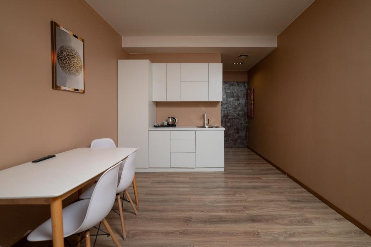 Hotel Gloria Prishtinë Luaran gambar