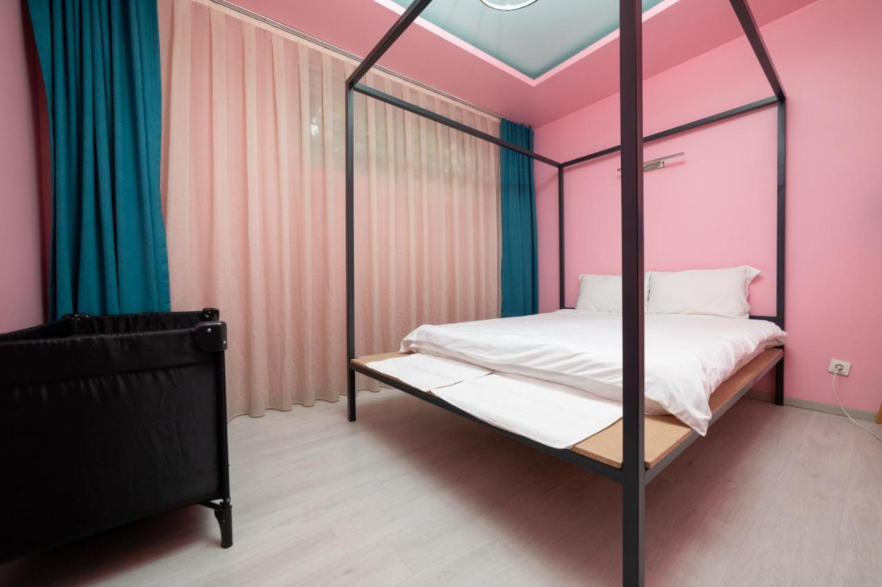 Hotel Gloria Prishtinë Luaran gambar